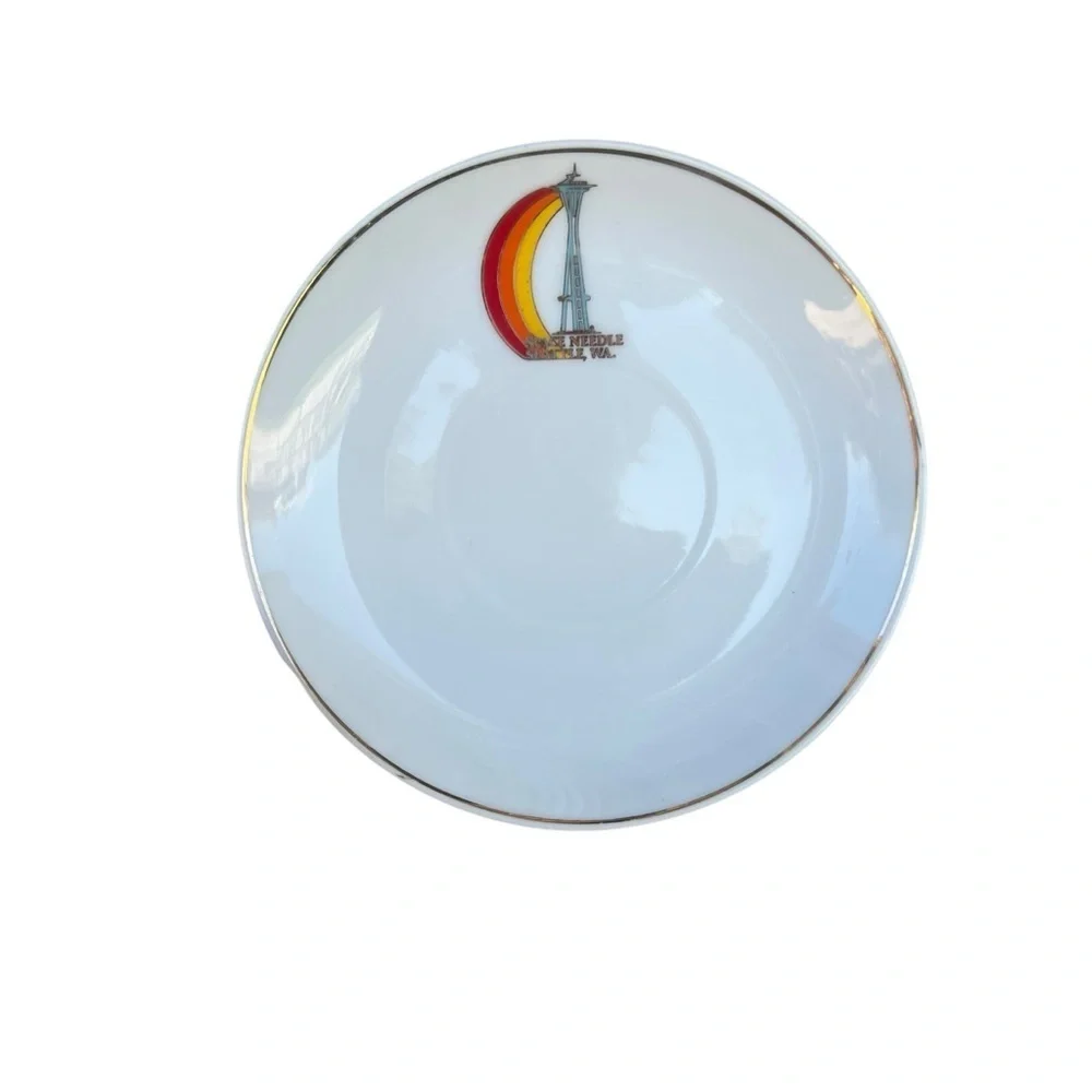 Vintage Space Needle Seattle Washington Souvenir Saucer Set Made in Japan 5”